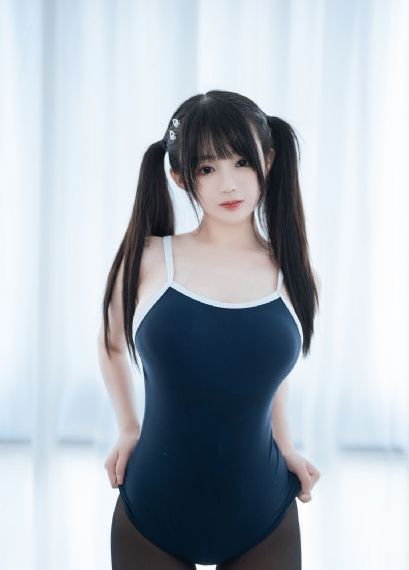 少爷～别揉我胸啊嗯动漫