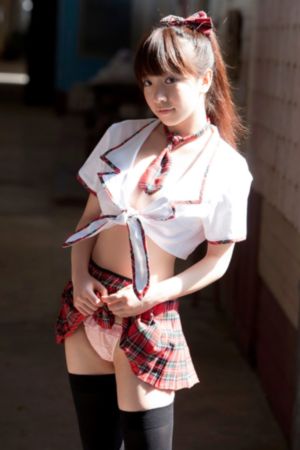 我美艳丰满的妈咪