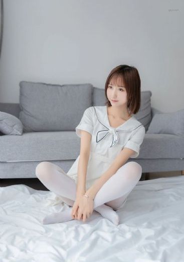 动漫老师胸乳动漫