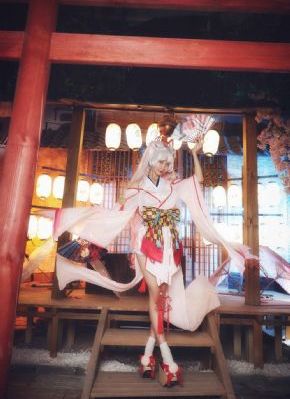 一个人看的免费在线视频