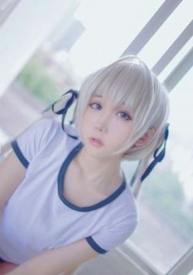 电影不扣钮的女孩